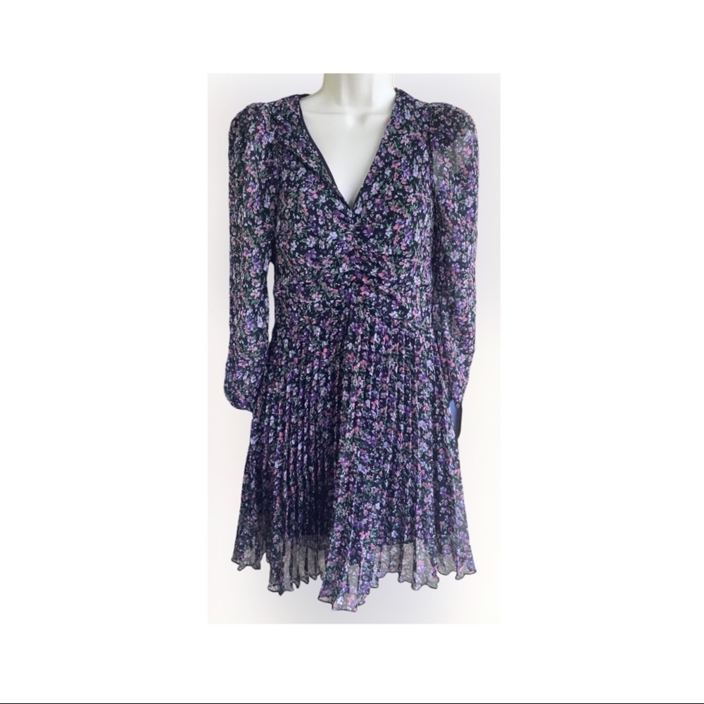 ZARA- Floral long-sleeved XS dress.